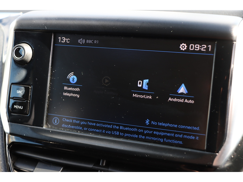 Peugeot 1.2 PURETECH ALLURE SUV 5DR PETROL MANUAL SAT NAV BLUETOOTH DAB STEREO APPLE CARPLAY PARKING AIDS SAME OWNER FOR 4 YEARS 43000 MILES SH NO ULEZ CHARGE 72-74 Mitcham Road