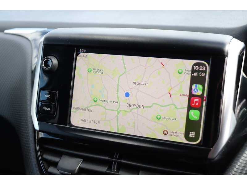 Peugeot 1.2 PURETECH ALLURE SUV 5DR PETROL MANUAL SAT NAV BLUETOOTH DAB STEREO APPLE CARPLAY PARKING AIDS SAME OWNER FOR 4 YEARS 43000 MILES SH NO ULEZ CHARGE 72-74 Mitcham Road