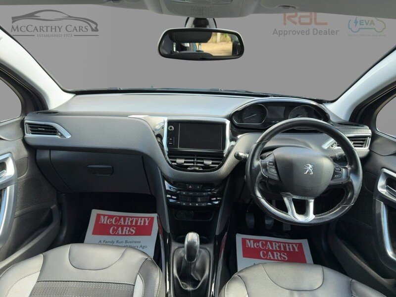 Peugeot 1.2 PURETECH ALLURE SUV 5DR PETROL MANUAL SAT NAV BLUETOOTH DAB STEREO APPLE CARPLAY PARKING AIDS SAME OWNER FOR 4 YEARS 43000 MILES SH NO ULEZ CHARGE 72-74 Mitcham Road