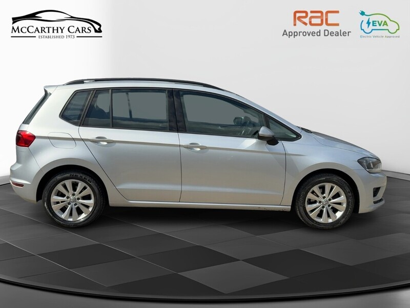 Volkswagen 1.4 TSI BLUEMOTION TECH SE MPV 5DR PETROL DSG AUTO BLUETOOTH DAB STEREO PARKING AIDS 2 OWNERS SAME OWNER FOR 7 YEARS ONLY 63000 MILES FSH 7 SERVICES 72-74 Mitcham Road