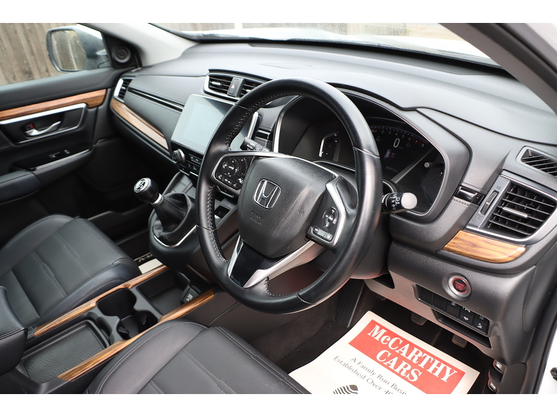 Honda 1.5 VTEC TURBO SR SUV 5DR PETROL 4WD MANUAL HEATED SEATS SATNAV BLUETOOTH DAB STEREO REAR CAMERA PARKING AIDS 2 OWNERS ONLY 55000 MILES FSH 7 SERVICES 72-74 Mitcham Road