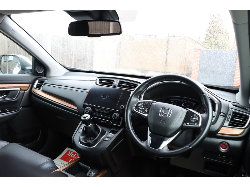 Honda 1.5 VTEC TURBO SR SUV 5DR PETROL 4WD MANUAL HEATED SEATS SATNAV BLUETOOTH DAB STEREO REAR CAMERA PARKING AIDS 2 OWNERS ONLY 55000 MILES FSH 7 SERVICES 72-74 Mitcham Road