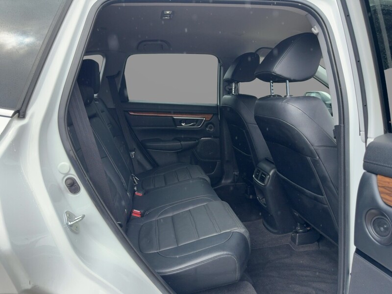 Honda 1.5 VTEC TURBO SR SUV 5DR PETROL 4WD MANUAL HEATED SEATS SATNAV BLUETOOTH DAB STEREO REAR CAMERA PARKING AIDS 2 OWNERS ONLY 55000 MILES FSH 7 SERVICES 72-74 Mitcham Road