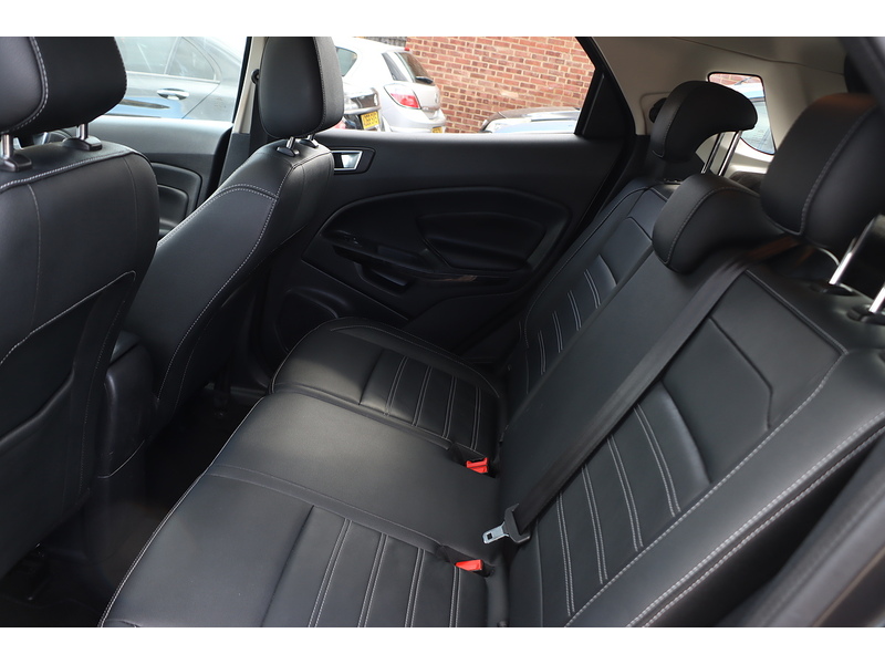 Ford 1.0T ECOBOOST TITANIUM SUV 5DR PETROL AUTO SUNROOF HEATED SEATS SATNAV BLUETOOTH DAB STEREO APPLE CARPLAY REAR CAMERA PARKING AIDS ONLY 37000 MILES SH 72-74 Mitcham Road