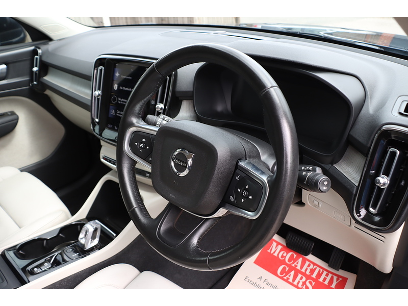 Volvo 2.0 B4 MHEV INSCRIPTION PRO SUV 5DR PETROL HYBRID AUTO HEATED SEATS SATNAV BLUETOOTH DAB STEREO PARKING AIDS JUST 1 OWNER FROM NEW ONLY 19000 MILES SH 92-96 Mitcham Road