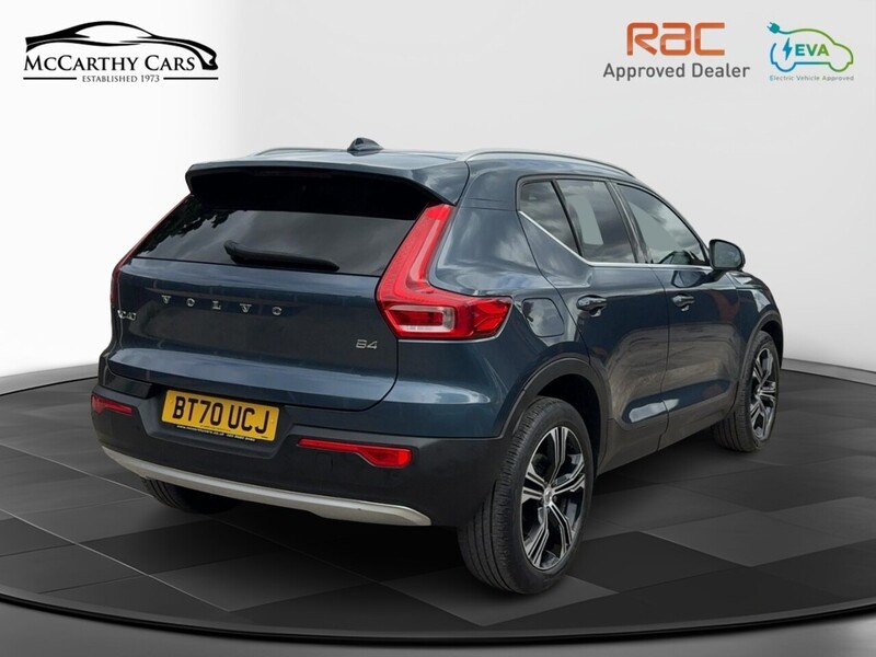 Volvo 2.0 B4 MHEV INSCRIPTION PRO SUV 5DR PETROL HYBRID AUTO HEATED SEATS SATNAV BLUETOOTH DAB STEREO PARKING AIDS JUST 1 OWNER FROM NEW ONLY 19000 MILES SH 92-96 Mitcham Road