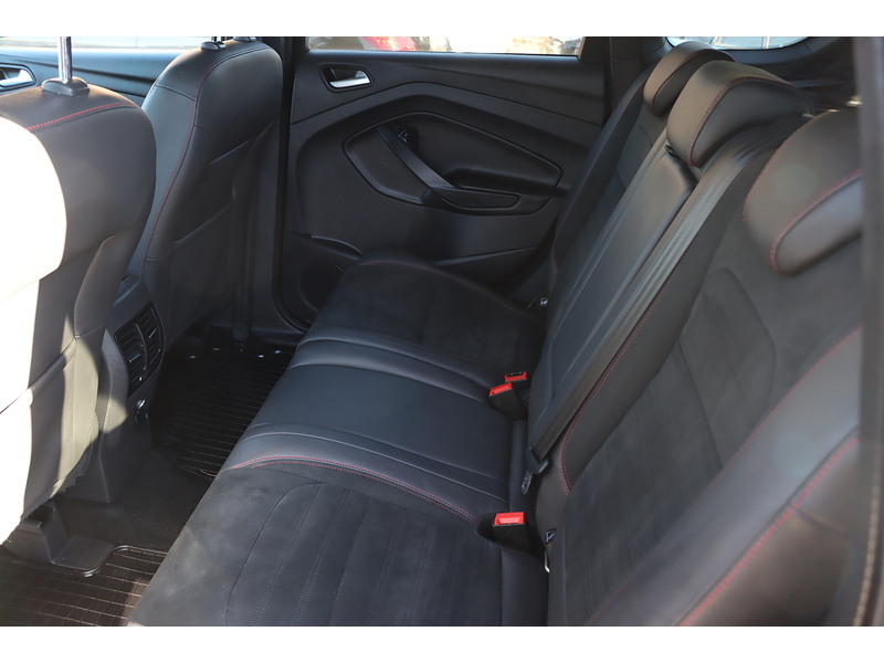 Ford 1.5T ECOBOOST ST-LINE SUV 5DR PETROL MANUAL SAT NAV BLUETOOTH DAB STEREO REAR CAMERA WITH PARKING AIDS ONLY 57000 MILES SH NO ULEZ CHARGE 72-74 Mitcham Road
