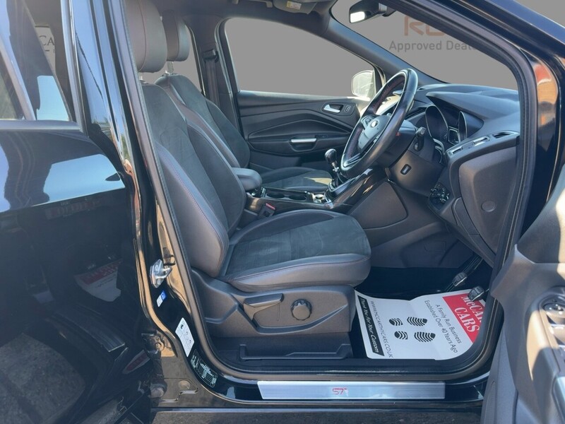 Ford 1.5T ECOBOOST ST-LINE SUV 5DR PETROL MANUAL SAT NAV BLUETOOTH DAB STEREO REAR CAMERA WITH PARKING AIDS ONLY 57000 MILES SH NO ULEZ CHARGE 72-74 Mitcham Road