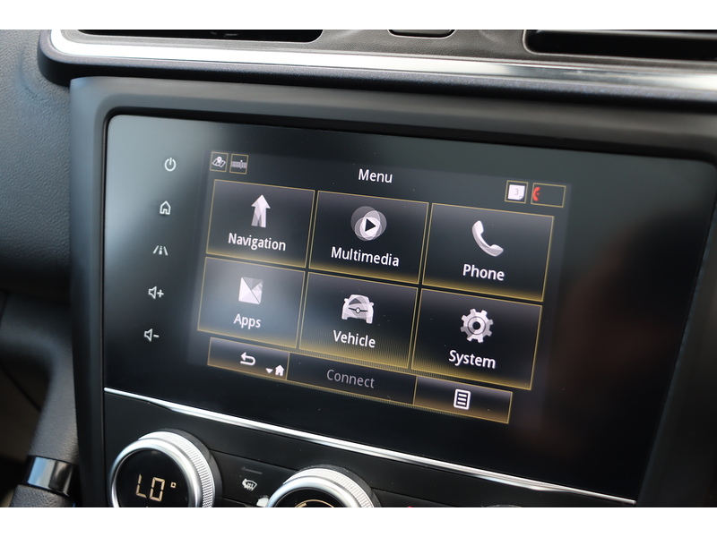 Renault 1.3 TCE S EDITION SUV 5DR PETROL MANUAL PAN ROOF SAT NAV BLUETOOTH DAB STEREO APPLE CARPLAY REAR CAMERA PARKING AIDS JUST 2 OWNERS ONLY 43000 MILES SH 72-74 Mitcham Road