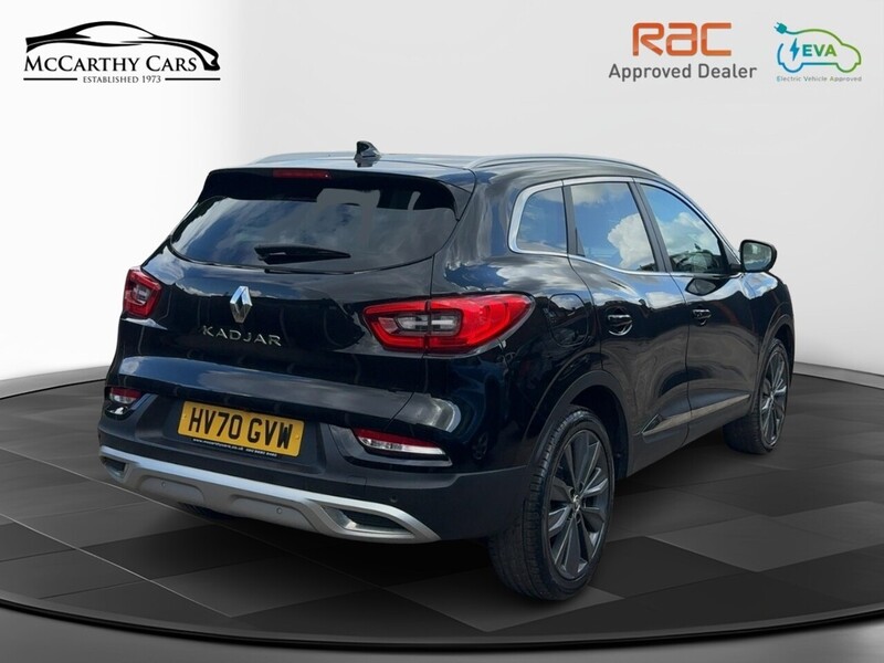 Renault 1.3 TCE S EDITION SUV 5DR PETROL MANUAL PAN ROOF SAT NAV BLUETOOTH DAB STEREO APPLE CARPLAY REAR CAMERA PARKING AIDS JUST 2 OWNERS ONLY 43000 MILES SH 72-74 Mitcham Road