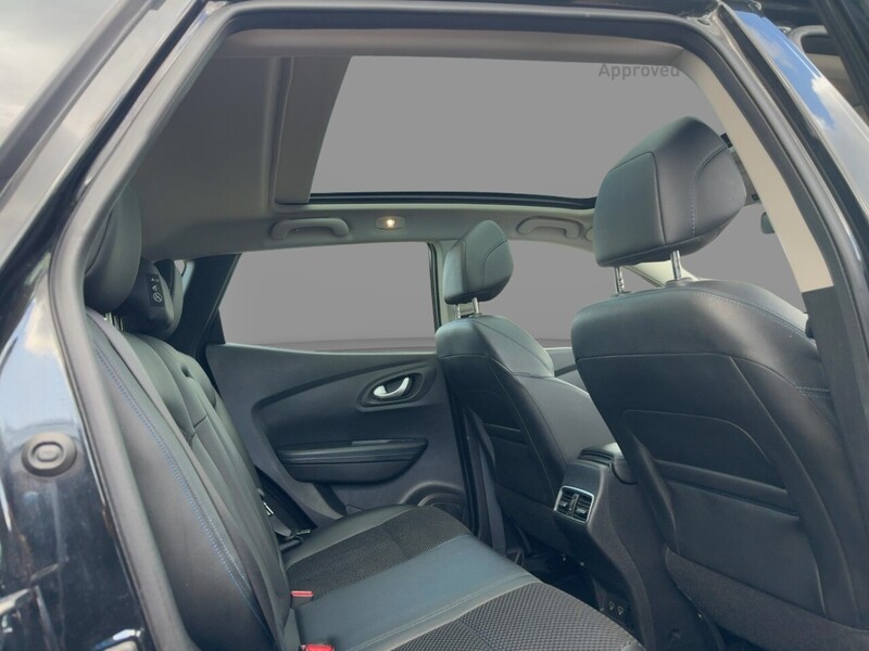 Renault 1.3 TCE S EDITION SUV 5DR PETROL MANUAL PAN ROOF SAT NAV BLUETOOTH DAB STEREO APPLE CARPLAY REAR CAMERA PARKING AIDS JUST 2 OWNERS ONLY 43000 MILES SH 72-74 Mitcham Road