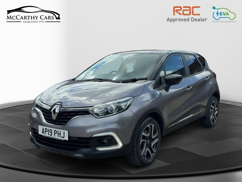 Renault 1.3 TCE ENERGY ICONIC SUV 5DR PETROL EDC AUTO SAT NAV BLUETOOTH STEREO AUX/USB INPUT PARKING AIDS ONLY 29000 MILES FSH NO ULEZ CHARGE 72-74 Mitcham Road