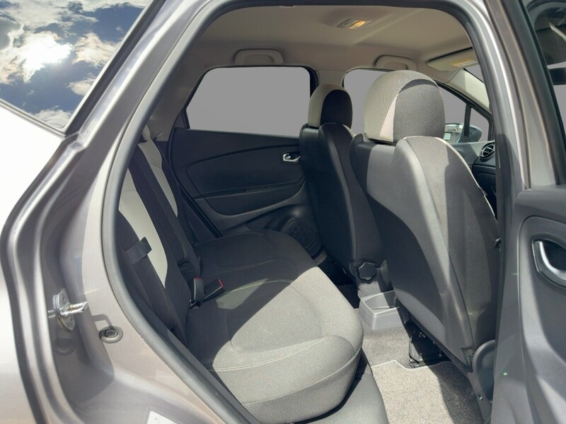 Renault 1.3 TCE ENERGY ICONIC SUV 5DR PETROL EDC AUTO SAT NAV BLUETOOTH STEREO AUX/USB INPUT PARKING AIDS ONLY 29000 MILES FSH NO ULEZ CHARGE 72-74 Mitcham Road