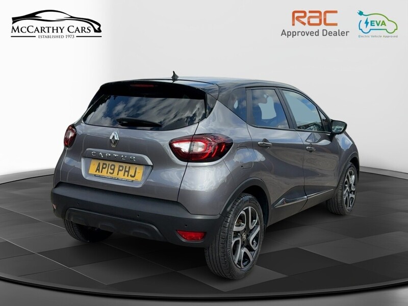 Renault 1.3 TCE ENERGY ICONIC SUV 5DR PETROL EDC AUTO SAT NAV BLUETOOTH STEREO AUX/USB INPUT PARKING AIDS ONLY 29000 MILES FSH NO ULEZ CHARGE 72-74 Mitcham Road