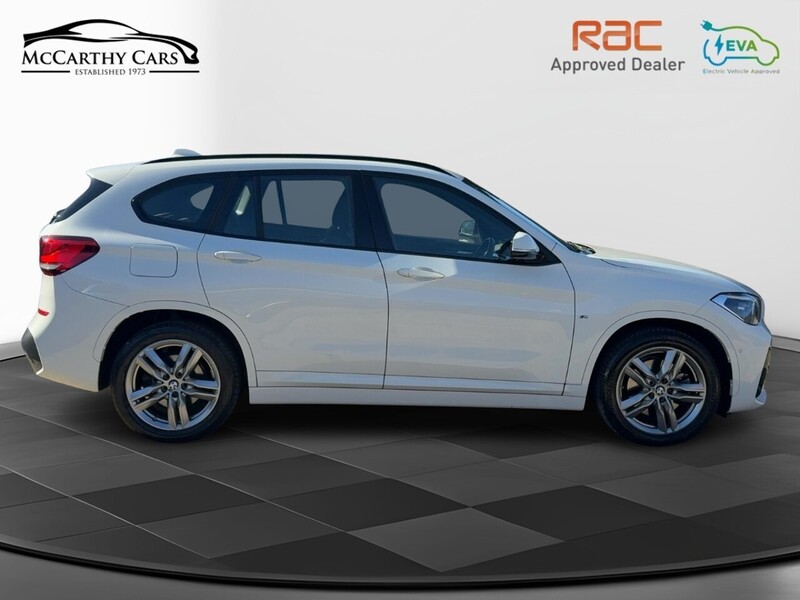 BMW 1.5 25E 10KWH M SPORT SUV 5DR PETROL PLUG-IN HYBRID XDRIVE AUTO HEATED SEATS SAT NAV BLUETOOTH APPLE CARPLAY PARKING AIDS JUST 1 OWNER 61000 MILES FSH 72-74 Mitcham Road