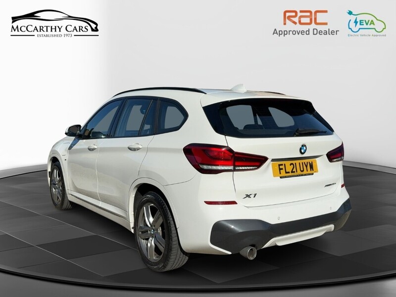 BMW 1.5 25E 10KWH M SPORT SUV 5DR PETROL PLUG-IN HYBRID XDRIVE AUTO HEATED SEATS SAT NAV BLUETOOTH APPLE CARPLAY PARKING AIDS JUST 1 OWNER 61000 MILES FSH 72-74 Mitcham Road
