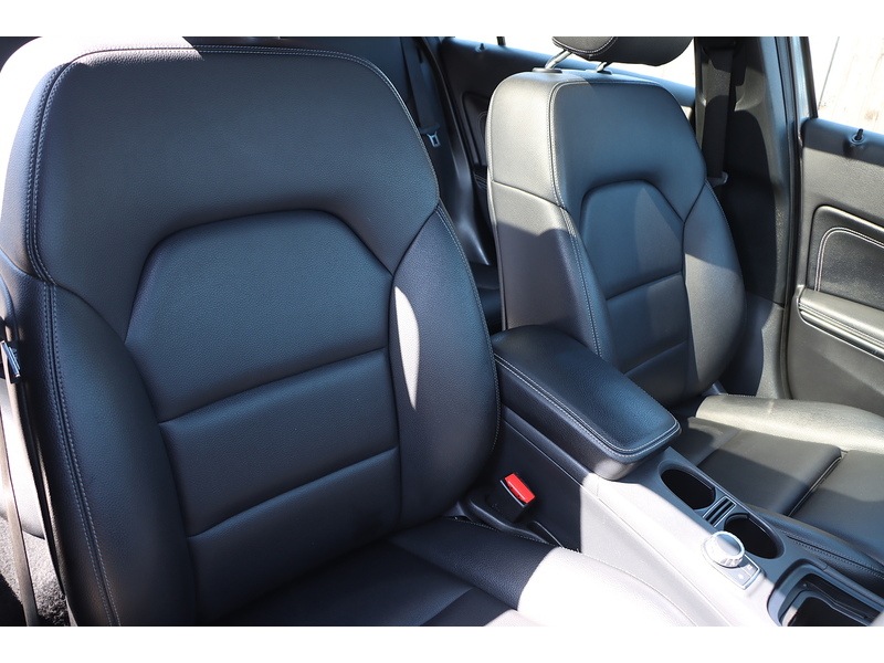 Mercedes-Benz A180D 1.5 SPORT (PREMIUM PLUS) HATCHBACK 5DR DIESEL 7G-DCT AUTO PAN ROOF HEATED SEATS SAT NAV APPLE CARPLAY REAR CAMERA 43000 MILES SH JUST £20 TO TAX 72-74 Mitcham Road