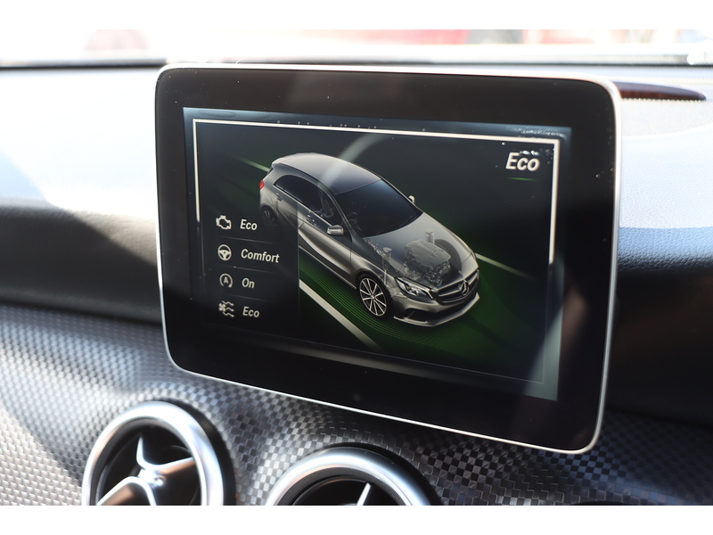 Mercedes-Benz A180D 1.5 SPORT (PREMIUM PLUS) HATCHBACK 5DR DIESEL 7G-DCT AUTO PAN ROOF HEATED SEATS SAT NAV APPLE CARPLAY REAR CAMERA 43000 MILES SH JUST £20 TO TAX 72-74 Mitcham Road