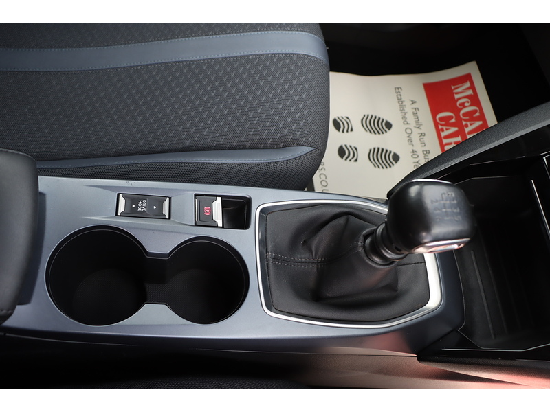 Peugeot 1.2 PureTech Allure Premium SUV 5dr Petrol Manual Euro 6 (s/s) (130 ps) 72-74 Mitcham Road