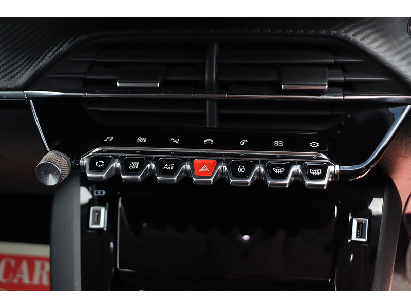 Peugeot 1.2 PureTech Allure Premium SUV 5dr Petrol Manual Euro 6 (s/s) (130 ps) 72-74 Mitcham Road