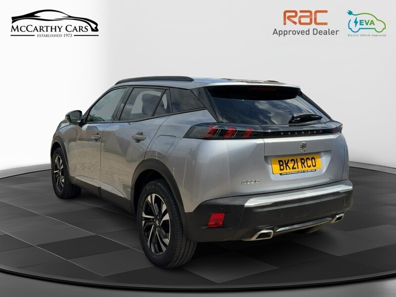 Peugeot 1.2 PureTech Allure Premium SUV 5dr Petrol Manual Euro 6 (s/s) (130 ps) 72-74 Mitcham Road