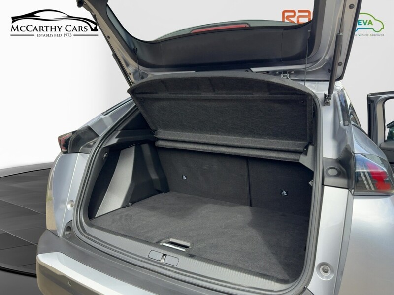 Peugeot 1.2 PureTech Allure Premium SUV 5dr Petrol Manual Euro 6 (s/s) (130 ps) 72-74 Mitcham Road