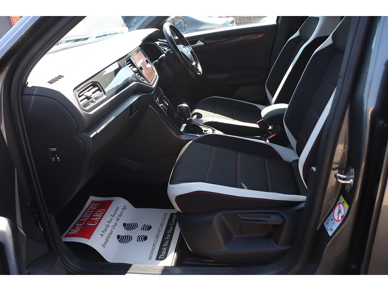Volkswagen 2.0 TSI SEL SUV 5DR PETROL DSG 4MOTION AUTO SATELLITE NAVIGATION BLUETOOTH DAB RADIO USB INPUT AIR CON PARKING AIDS ONLY 72000 MILES SH NO ULEZ CHARGE 72-74 Mitcham Road