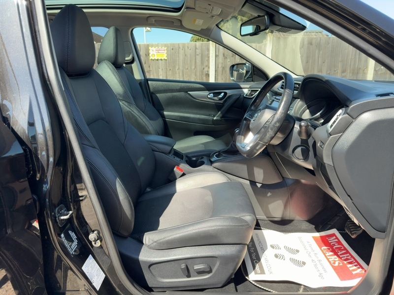 Nissan 1.3 DIG-T TEKNA SUV 5DR PETROL DCT AUTO PAN ROOF HEATED SEATS SAT NAV BLUETOOTH APPLE CARPLAY REAR CAM PARKING AIDS JUST 2 OWNERS ONLY 50000 MILES SH 72-74 Mitcham Road