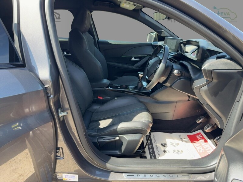 Peugeot 1.2 PURETECH GT HATCHBACK 5DR PETROL MANUAL SAT NAV BLUETOOTH DAB STEREO APPLE CARPLAY REAR CAMERA PARKING AIDS 1 OWNER FROM NEW ONLY 34000 MILES FSH 72-74 Mitcham Road