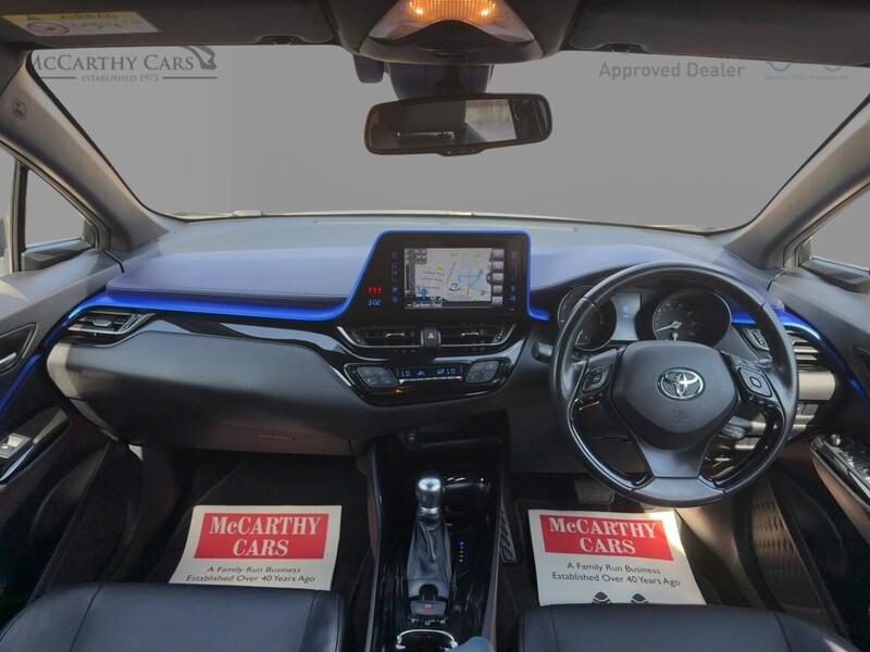 Toyota 1.8 VVT-H DYNAMIC SUV 5DR PETROL HYBRID CVT AUTO HEATED SEATS SATNAV BLUETOOTH DAB RADIO REAR CAMERA WITH PARKING AIDS ONLY 58000 MILES FSH 6 SERVICES 72-74 Mitcham Road