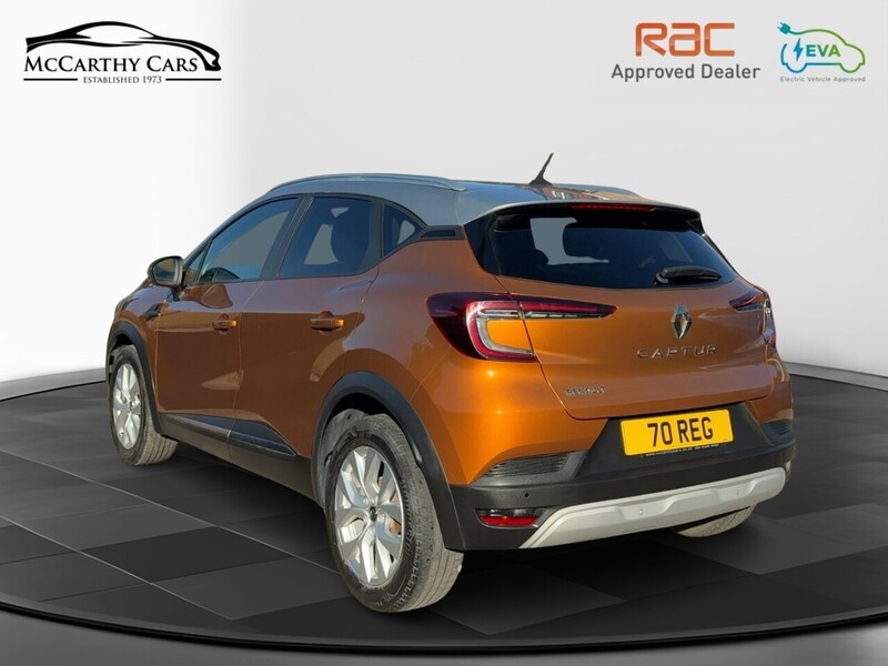 Renault 1.0 TCE ICONIC SUV 5DR PETROL MANUAL SAT NAV BLUETOOTH DAB STEREO APPLE CARPLAY PARKING AIDS JUST 2 OWNERS SAME OWNER FOR 3 YEARS ONLY 40000 MILES FSH 72-74 Mitcham Road