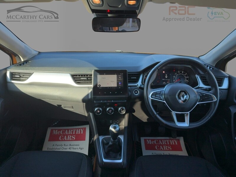 Renault 1.0 TCE ICONIC SUV 5DR PETROL MANUAL SAT NAV BLUETOOTH DAB STEREO APPLE CARPLAY PARKING AIDS JUST 2 OWNERS SAME OWNER FOR 3 YEARS ONLY 40000 MILES FSH 72-74 Mitcham Road