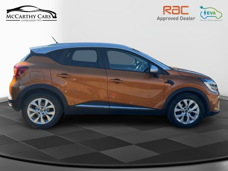 Renault 1.0 TCE ICONIC SUV 5DR PETROL MANUAL SAT NAV BLUETOOTH DAB STEREO APPLE CARPLAY PARKING AIDS JUST 2 OWNERS SAME OWNER FOR 3 YEARS ONLY 40000 MILES FSH 72-74 Mitcham Road