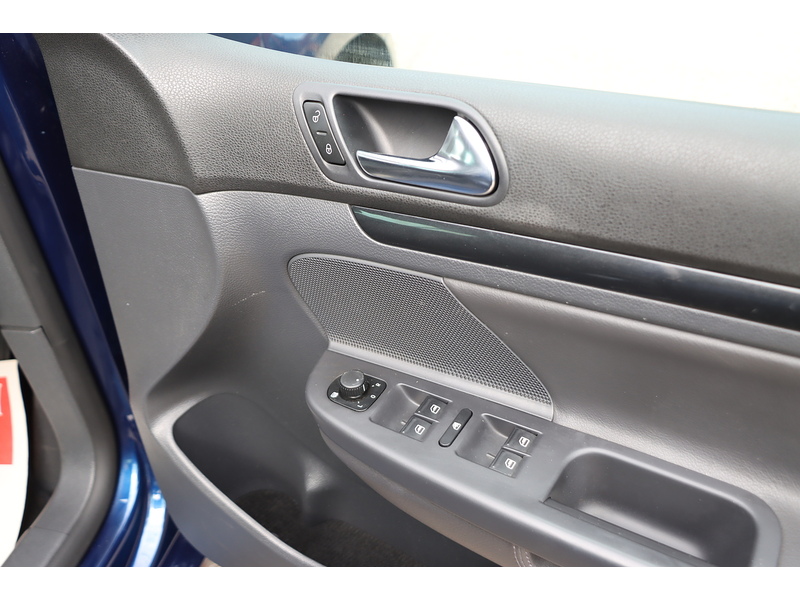 Volkswagen 1.4 TSI GT Sport Hatchback 5dr Petrol Manual (169 g/km, 138 bhp) 72-74 Mitcham Road