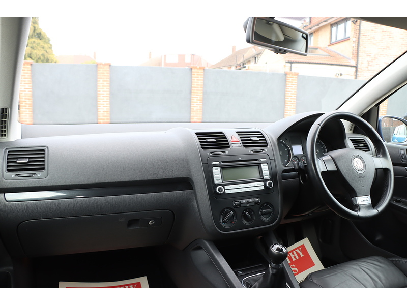 Volkswagen 1.4 TSI GT Sport Hatchback 5dr Petrol Manual (169 g/km, 138 bhp) 72-74 Mitcham Road