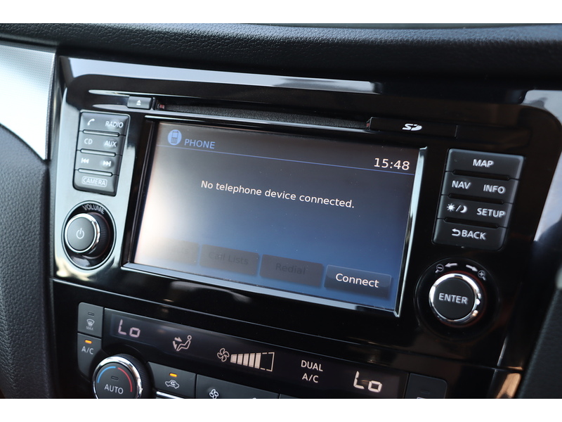 Nissan 1.2 DIG-T N-CONNECTA SUV 5DR PETROL XTRON AUTO PAN ROOF SAT NAV BLUETOOTH APPLE CARPLAY REAR CAMERA PARKING AIDS 2 OWNERS 64000 MILES FSH 6 SERVICES 72-74 Mitcham Road