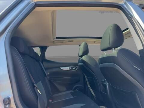 Nissan 1.2 DIG-T N-CONNECTA SUV 5DR PETROL XTRON AUTO PAN ROOF SAT NAV BLUETOOTH APPLE CARPLAY REAR CAMERA PARKING AIDS 2 OWNERS 64000 MILES FSH 6 SERVICES