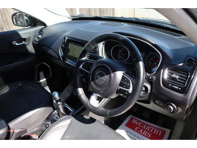 Jeep 1.4T MULTIAIRII LIMITED SUV 5DR PETROL MANUAL SUNROOF HEATED SEATS SAT NAV BLUETOOTH DAB STEREO APPLE CARPLAY REAR CAMERA PARKING AIDS 30000 MILES SH 72-74 Mitcham Road