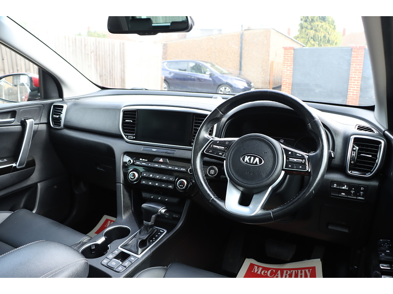 Kia 1.6 T-GDI 4 SUV 5DR PETROL DCT AWD AUTO SUNROOF HEATED SEATS SAT NAV APPLE CARPLAY REAR & 360 CAMERA PARKING AIDS 2 OWNERS 56000 MILES FSH 6 SERVICES 72-74 Mitcham Road
