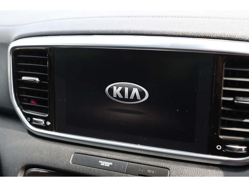Kia 1.6 T-GDI 4 SUV 5DR PETROL DCT AWD AUTO SUNROOF HEATED SEATS SAT NAV APPLE CARPLAY REAR & 360 CAMERA PARKING AIDS 2 OWNERS 56000 MILES FSH 6 SERVICES 72-74 Mitcham Road