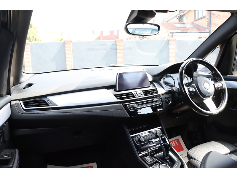 BMW 218I 1.5 M SPORT MPV 5DR PETROL DCT AUTO SAT NAV BLUETOOTH DAB STEREO CD PLAYER PARKING AIDS JUST 2 OWNERS SAME OWNER FOR 3 YEARS ONLY 62000 MILES FSH 72-74 Mitcham Road