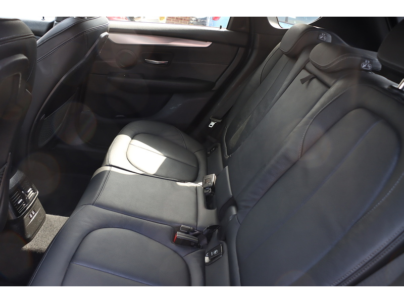 BMW 218I 1.5 M SPORT MPV 5DR PETROL DCT AUTO SAT NAV BLUETOOTH DAB STEREO CD PLAYER PARKING AIDS JUST 2 OWNERS SAME OWNER FOR 3 YEARS ONLY 62000 MILES FSH 72-74 Mitcham Road