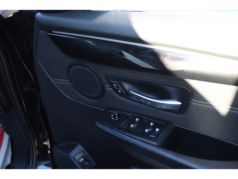 BMW 218I 1.5 SPORT MPV 5DR PETROL DCT AUTO SAT NAV BLUETOOTH DAB STEREO CD PLAYER PARKING AIDS JUST 2 OWNERS SAME OWNER FOR 4 YEARS ONLY 58000 MILES SH 72-74 Mitcham Road