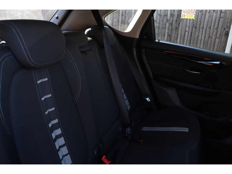 BMW 218I 1.5 SPORT MPV 5DR PETROL DCT AUTO SAT NAV BLUETOOTH DAB STEREO CD PLAYER PARKING AIDS JUST 2 OWNERS SAME OWNER FOR 4 YEARS ONLY 58000 MILES SH 72-74 Mitcham Road