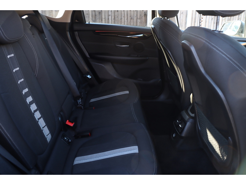 BMW 218I 1.5 SPORT MPV 5DR PETROL DCT AUTO SAT NAV BLUETOOTH DAB STEREO CD PLAYER PARKING AIDS JUST 2 OWNERS SAME OWNER FOR 4 YEARS ONLY 58000 MILES SH 72-74 Mitcham Road