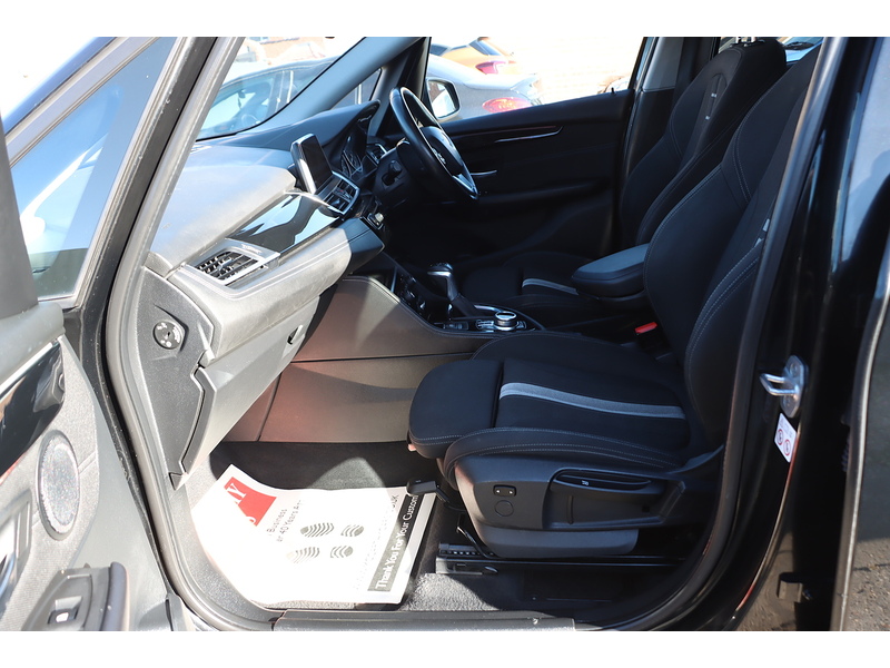 BMW 218I 1.5 SPORT MPV 5DR PETROL DCT AUTO SAT NAV BLUETOOTH DAB STEREO CD PLAYER PARKING AIDS JUST 2 OWNERS SAME OWNER FOR 4 YEARS ONLY 58000 MILES SH 72-74 Mitcham Road