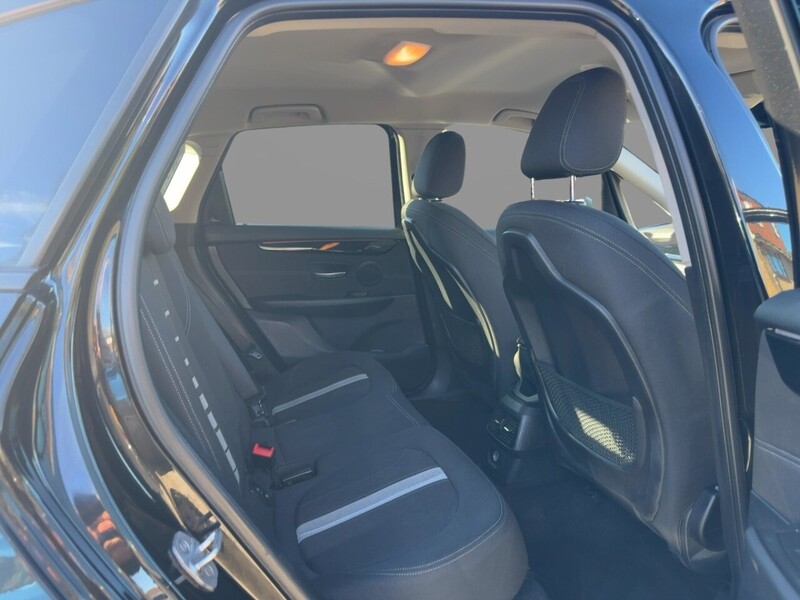 BMW 218I 1.5 SPORT MPV 5DR PETROL DCT AUTO SAT NAV BLUETOOTH DAB STEREO CD PLAYER PARKING AIDS JUST 2 OWNERS SAME OWNER FOR 4 YEARS ONLY 58000 MILES SH 72-74 Mitcham Road
