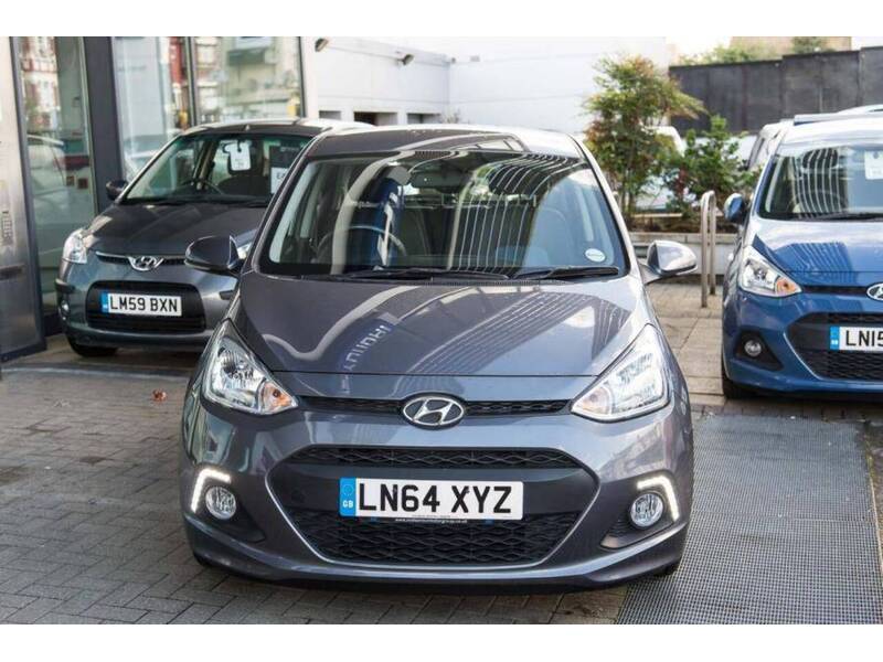 Hyundai 1.0 Premium Hatchback 5dr Petrol Manual Euro 5 (66 ps) 72-74 Mitcham Road