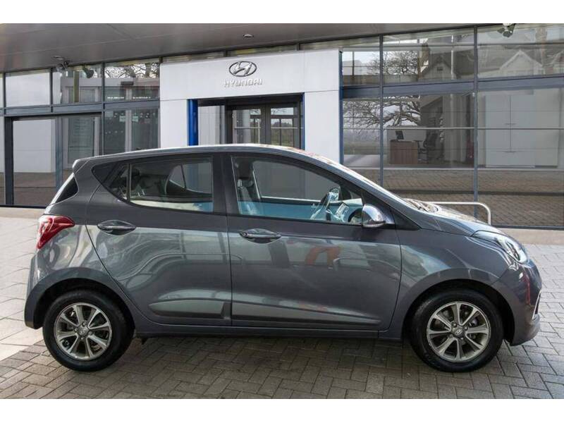 Hyundai 1.0 Premium Hatchback 5dr Petrol Manual Euro 5 (66 ps) 72-74 Mitcham Road