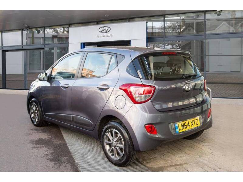 Hyundai 1.0 Premium Hatchback 5dr Petrol Manual Euro 5 (66 ps) 72-74 Mitcham Road